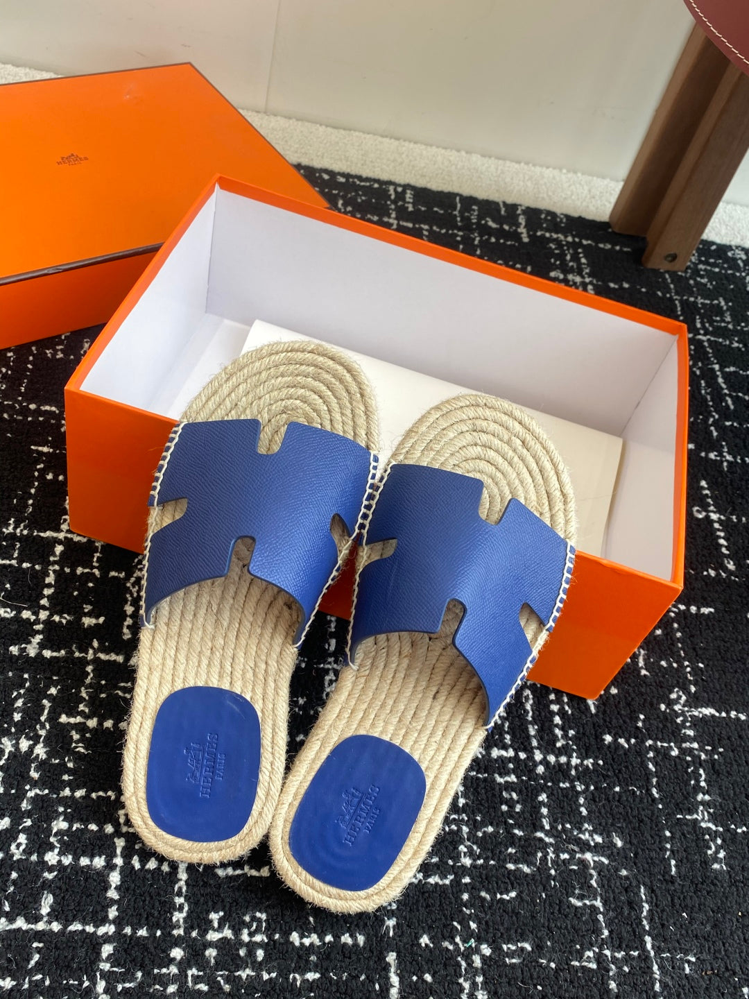 LuxluxHouse Best Quality Sandals Hermes