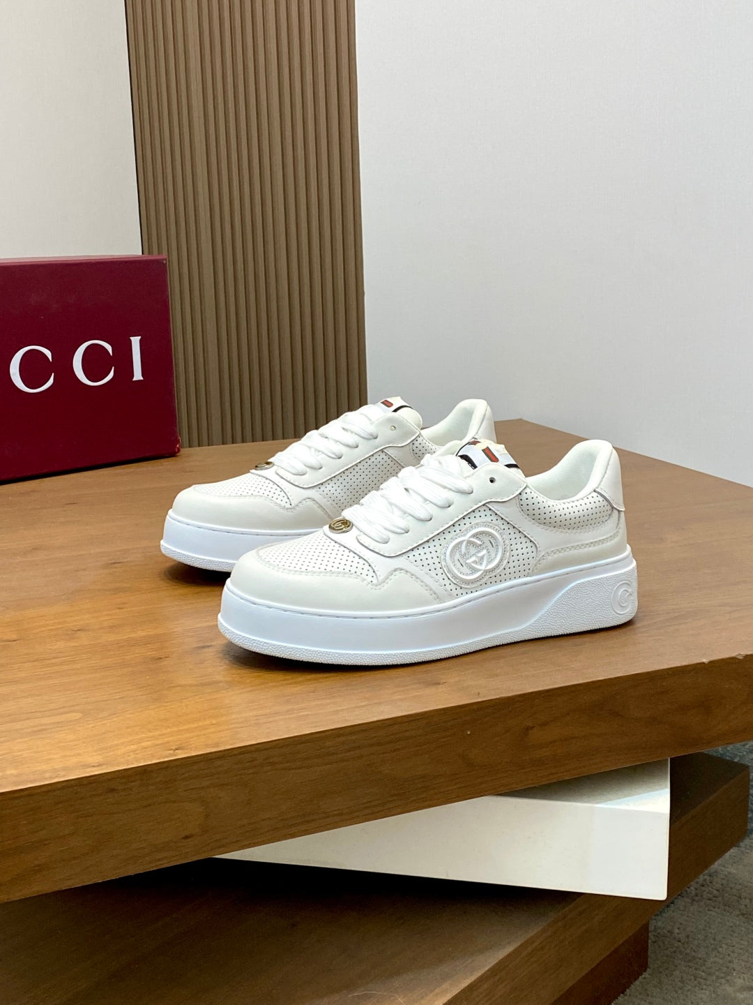 LuxluxHouse Best Quality Shoes Gucci