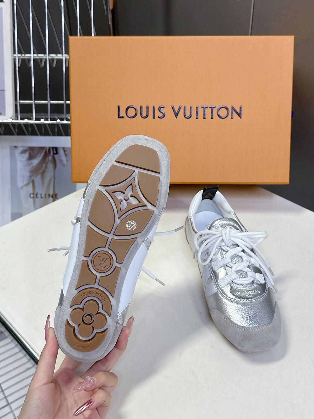 LuxluxHouse Best Quality Women Shoes Louis Vuitton