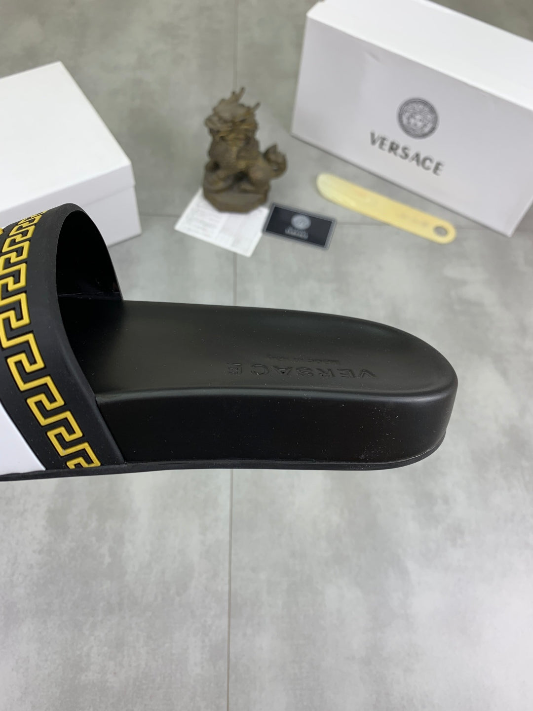 LuxluxHouse Best Quality Sandals Versace