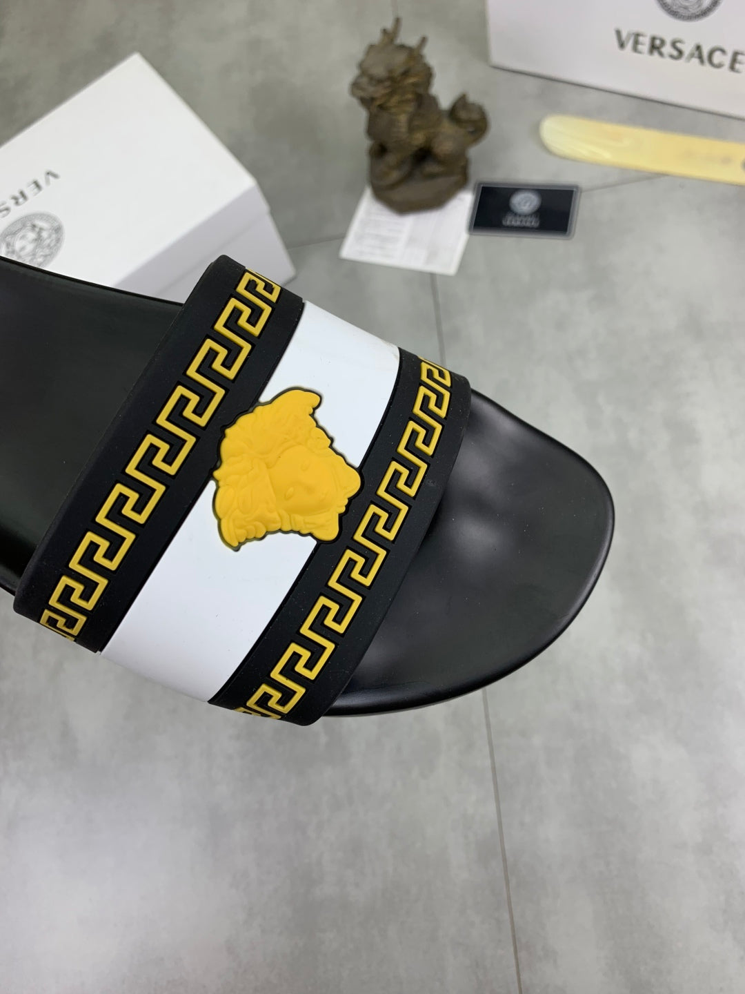 LuxluxHouse Best Quality Sandals Versace