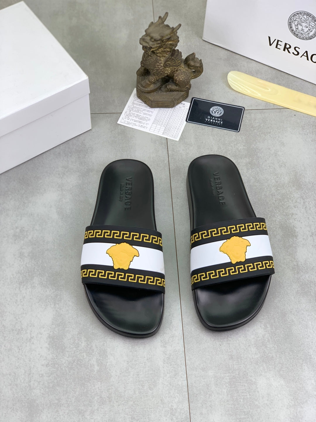 LuxluxHouse Best Quality Sandals Versace