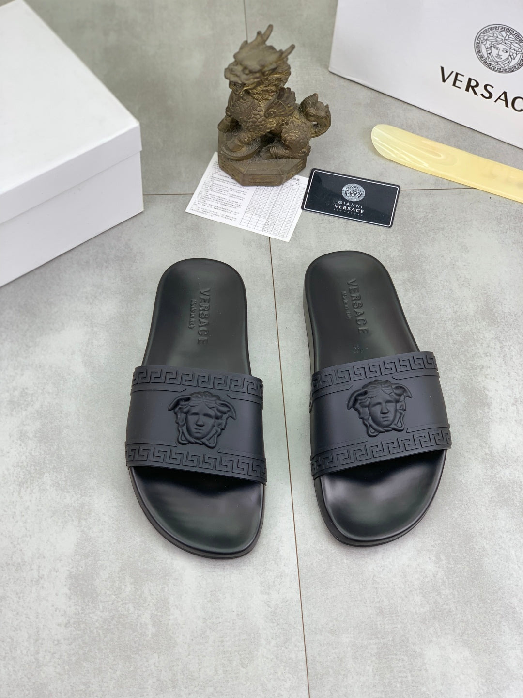 LuxluxHouse Best Quality Sandals Versace