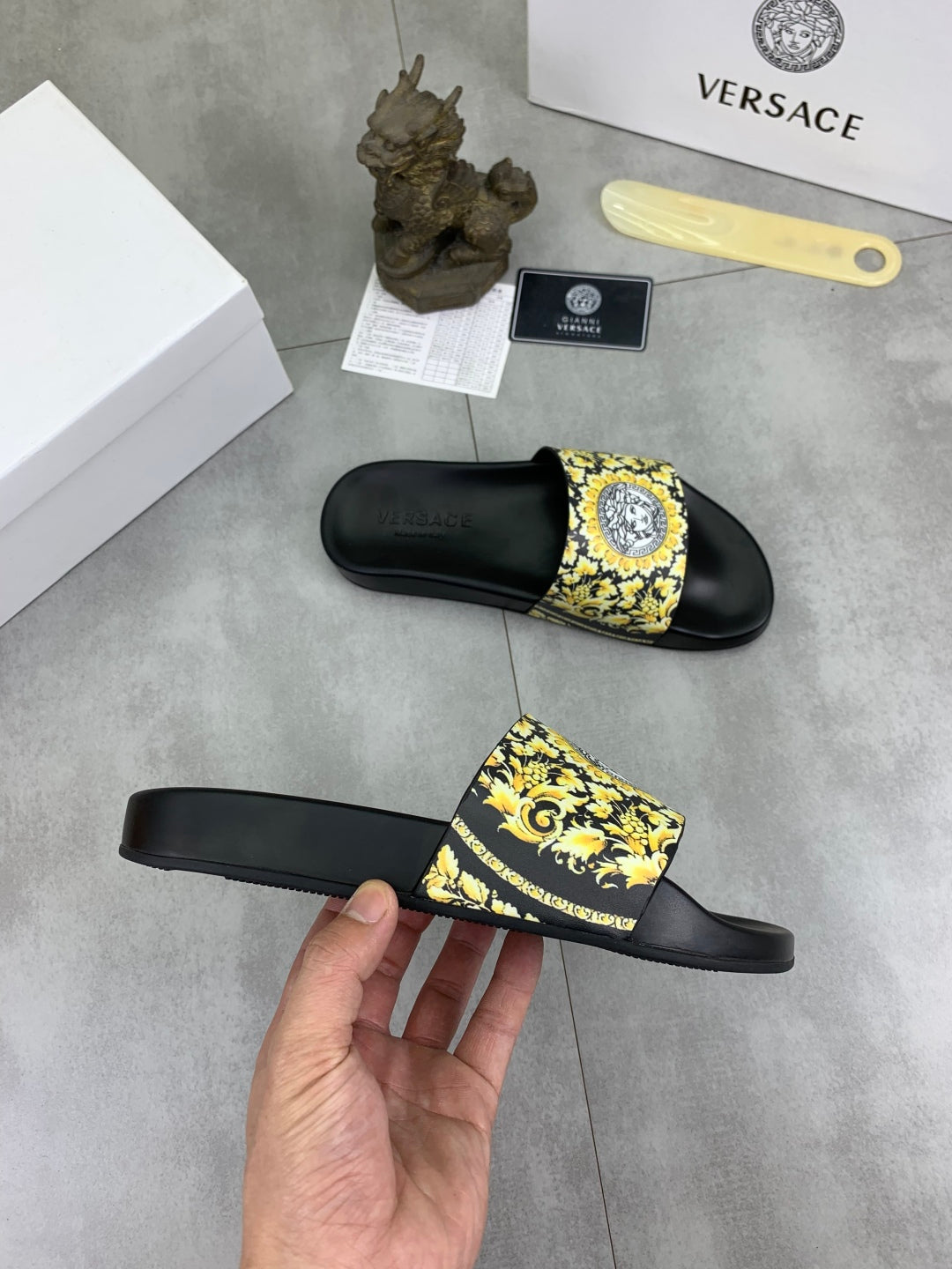LuxluxHouse Best Quality Sandals Versace