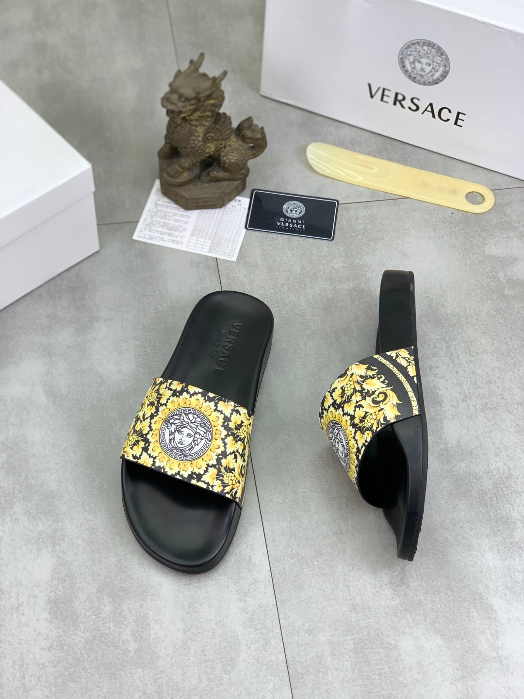 LuxluxHouse Best Quality Sandals Versace
