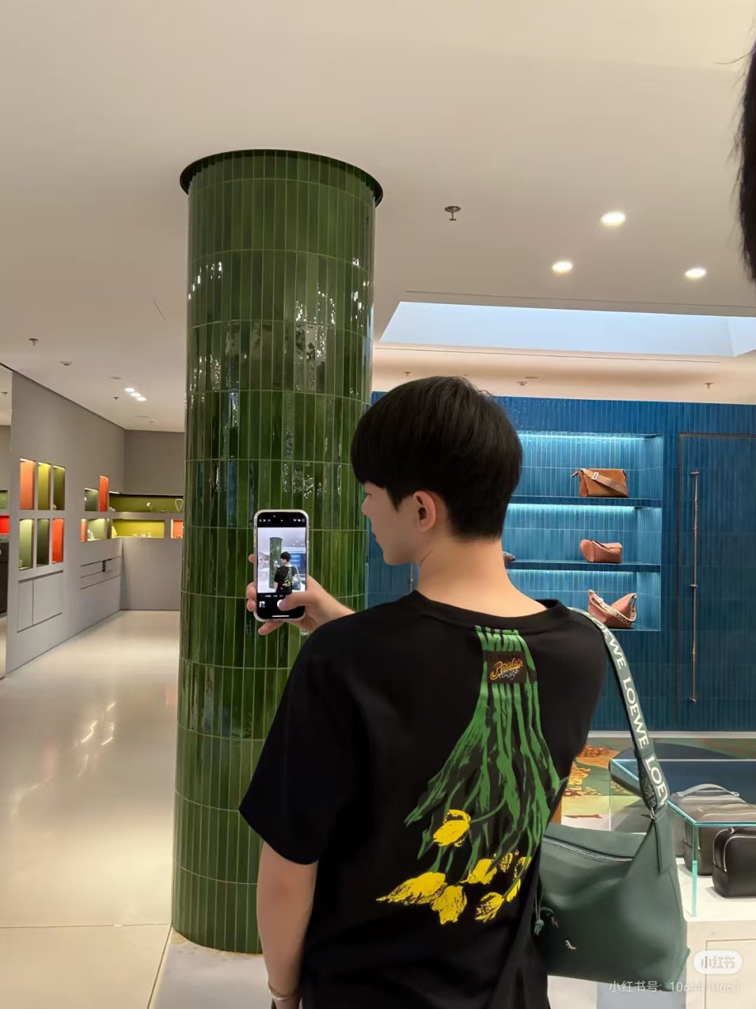 LuxluxHouse Best Quality Clothes T-shirt Loewe