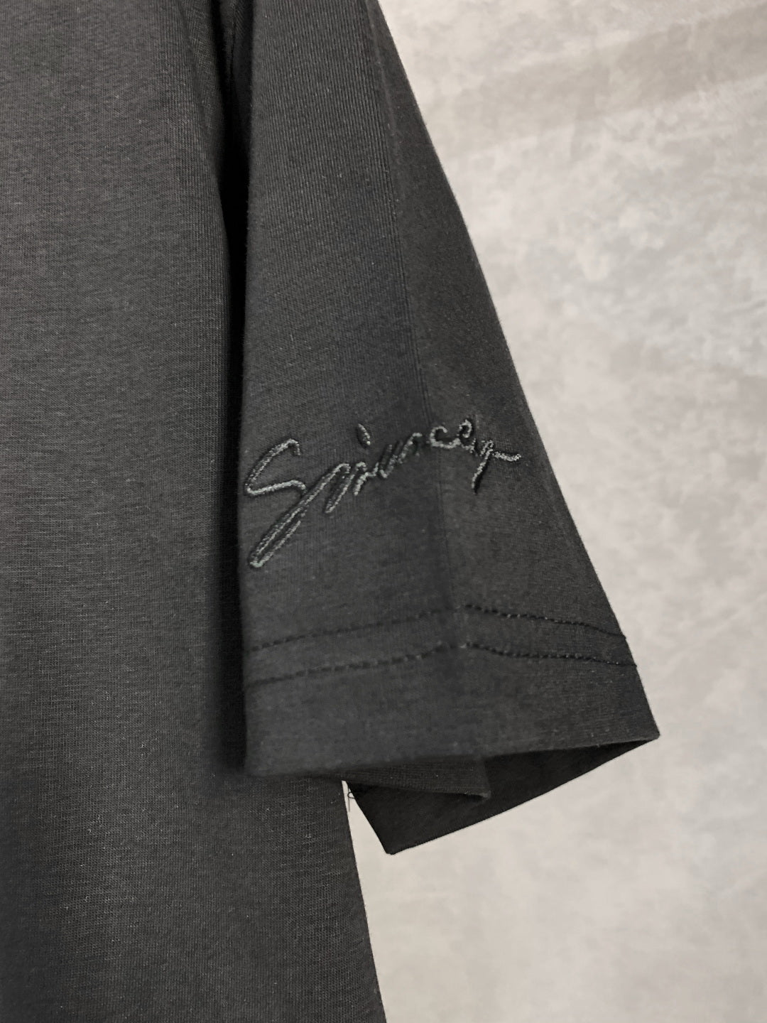 LuxluxHouse Best Quality Clothes Givenchy T-shirt