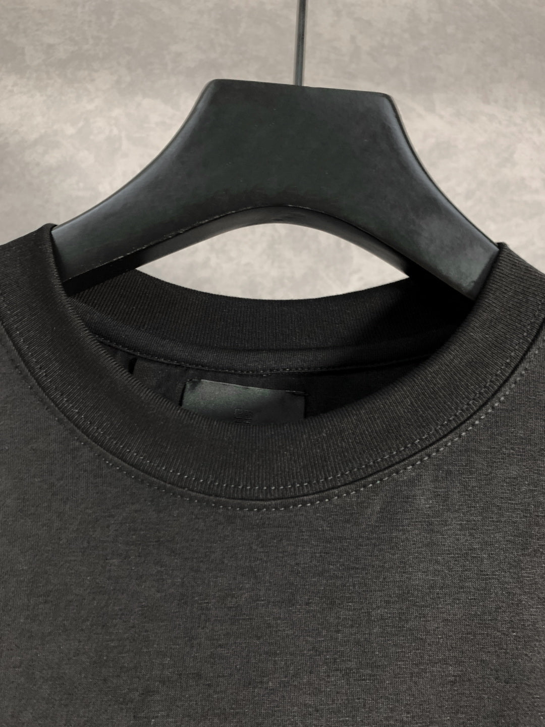 LuxluxHouse Best Quality Clothes Givenchy T-shirt