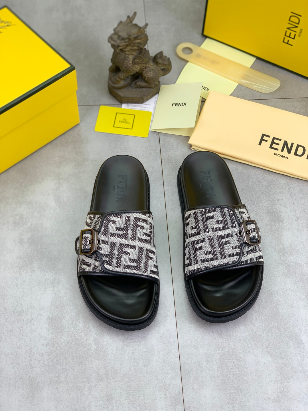 LuxluxHouse Best Quality Sandals Fendi