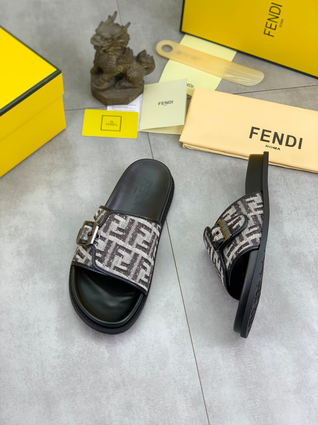LuxluxHouse Best Quality Sandals Fendi