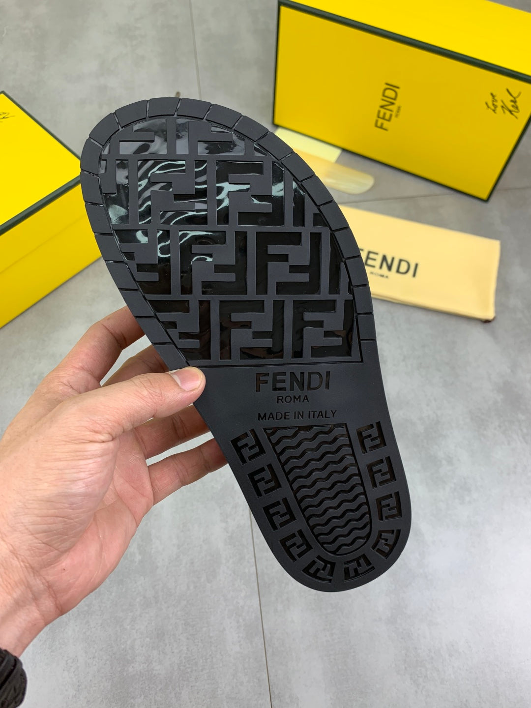 LuxluxHouse Best Quality Sandals Fendi
