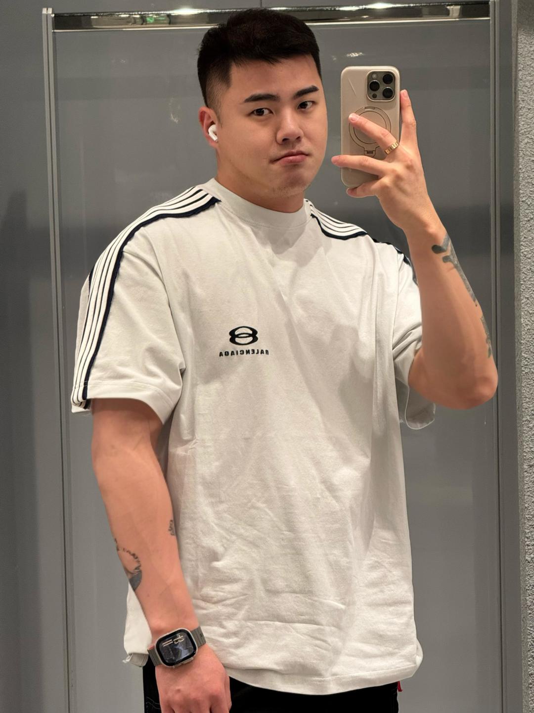 LuxluxHouse Best Quality Clothes Balenciaga T-shirt