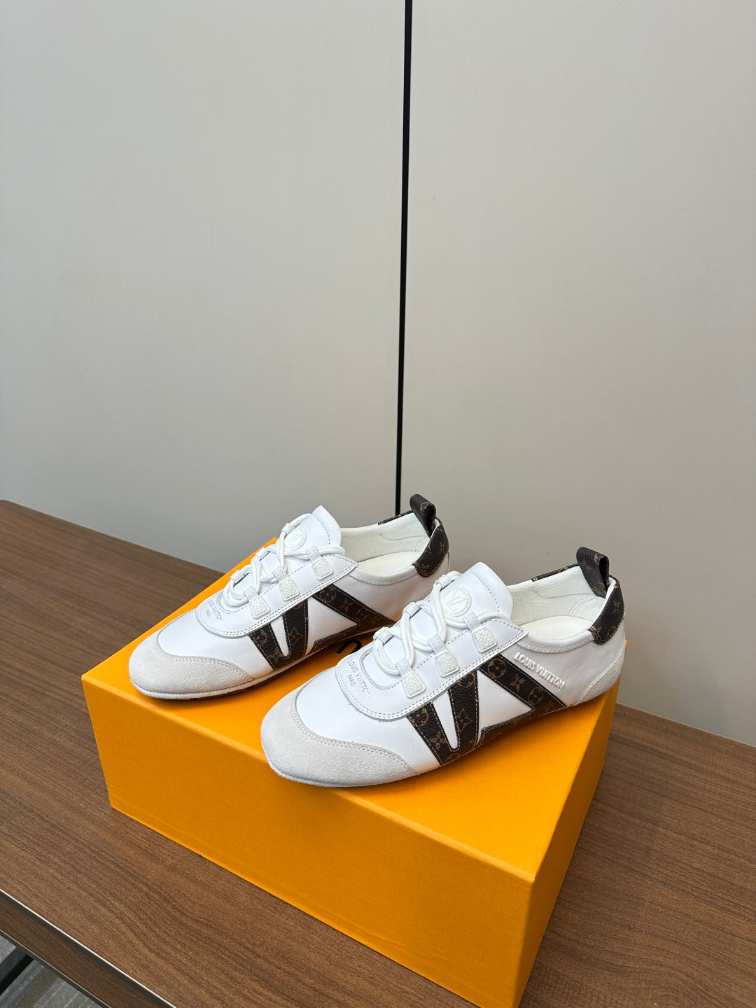 LuxluxHouse Best Quality Women Shoes Louis Vuitton