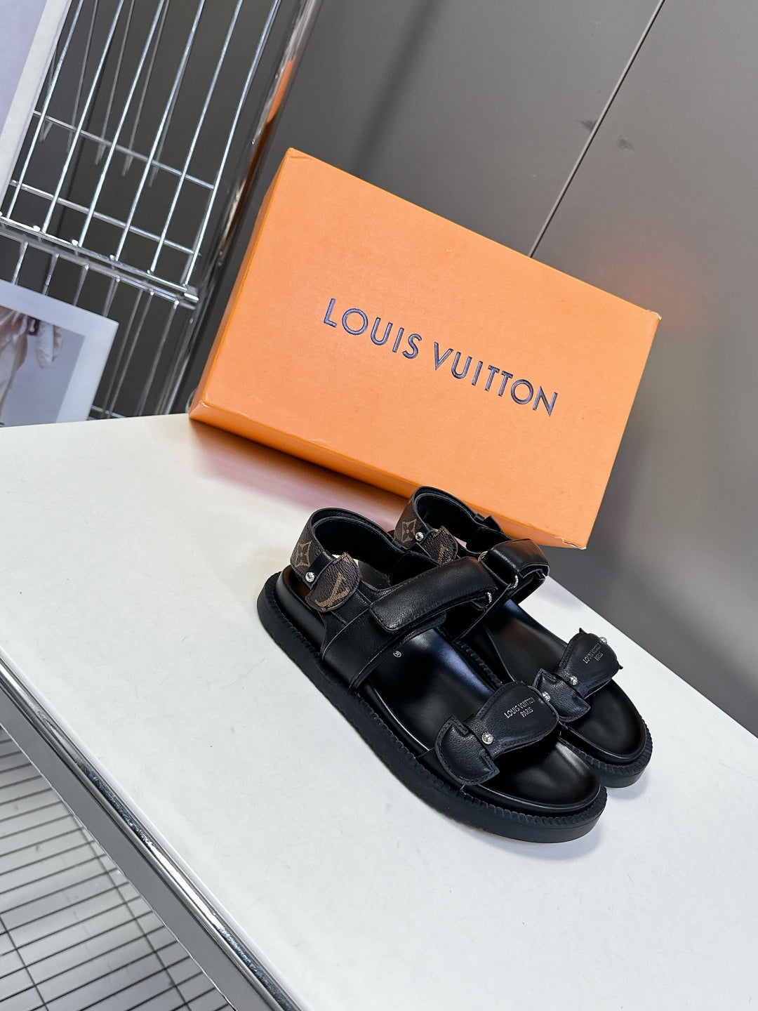 LuxluxHouse Best Quality Women Shoes Louis Vuitton