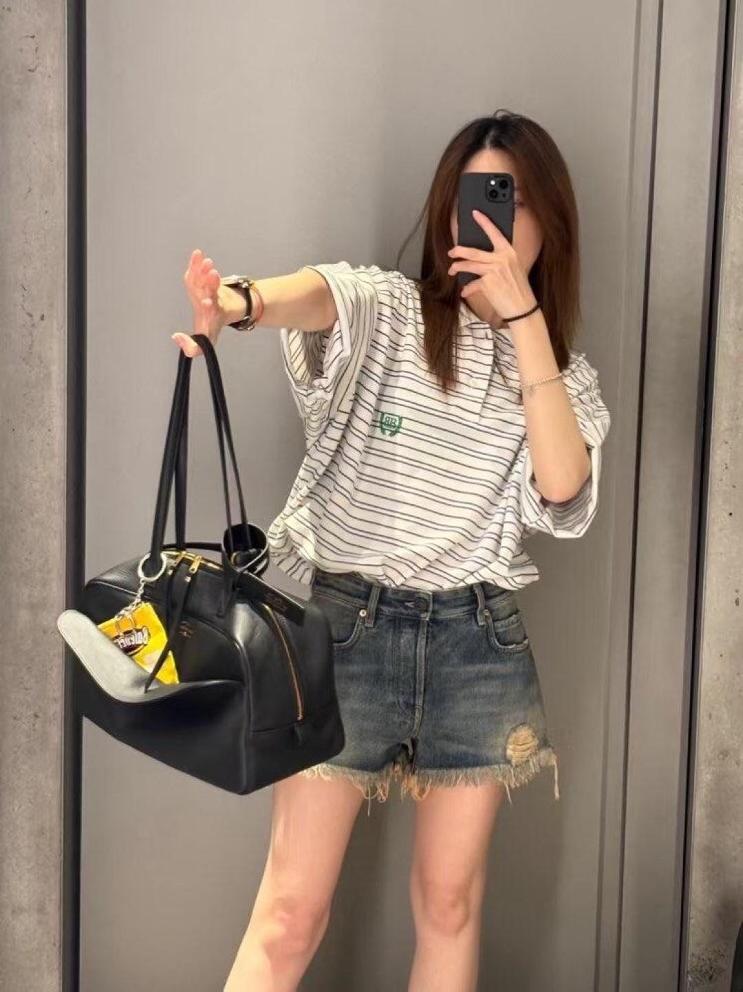 LuxluxHouse Best Quality Clothes Balenciaga Shirts&Polo