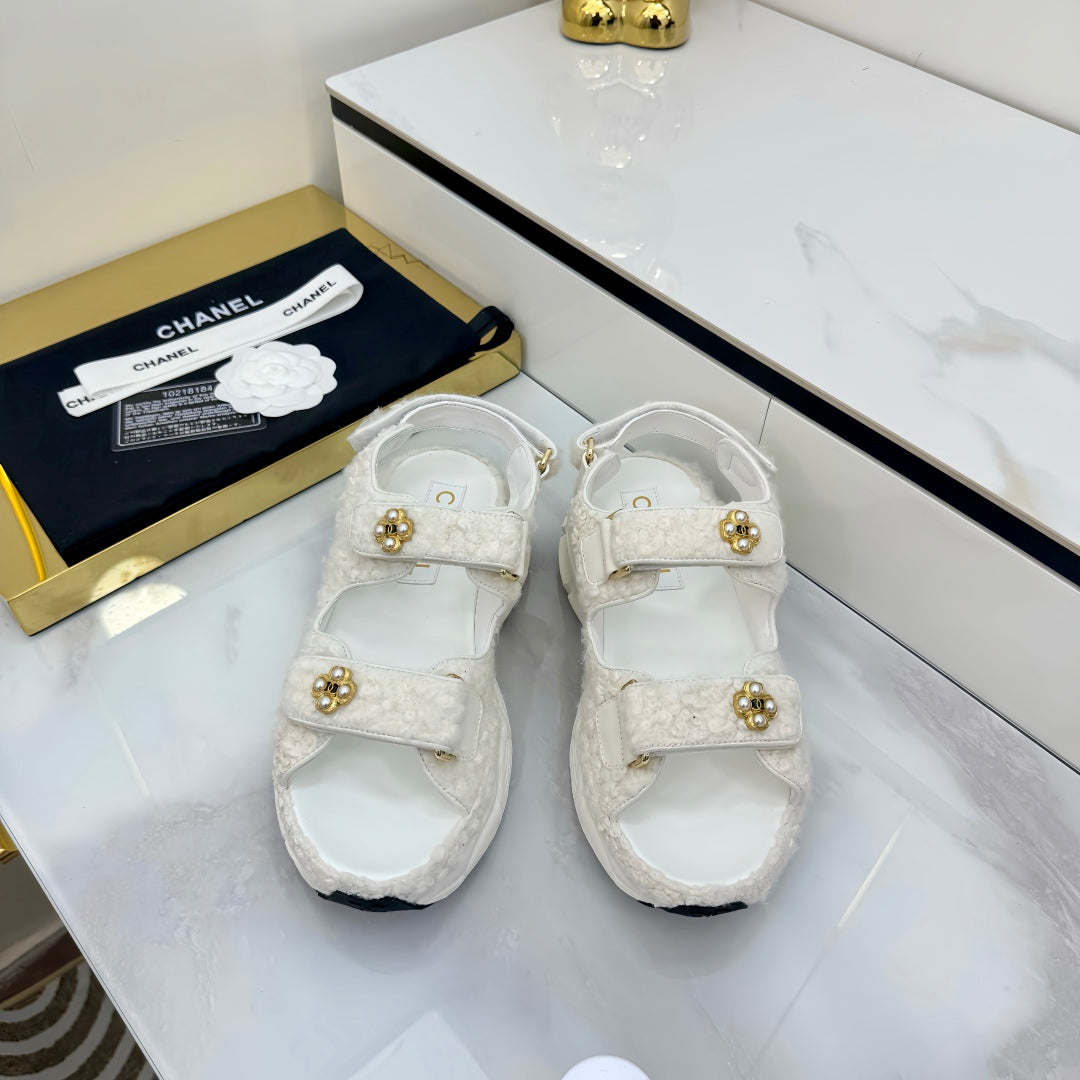 LuxluxHouse Best Quality Chanel Sandals