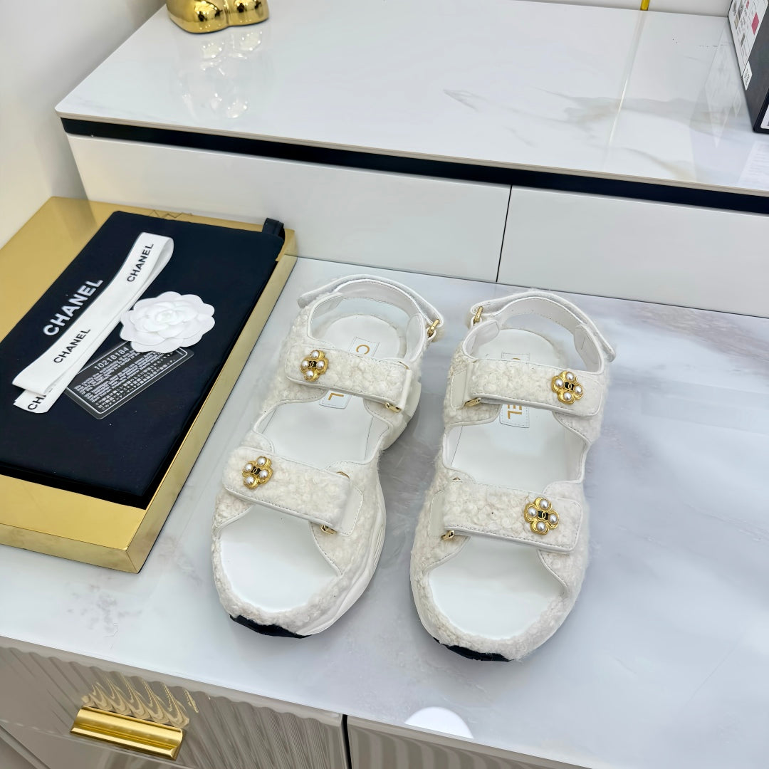 LuxluxHouse Best Quality Chanel Sandals