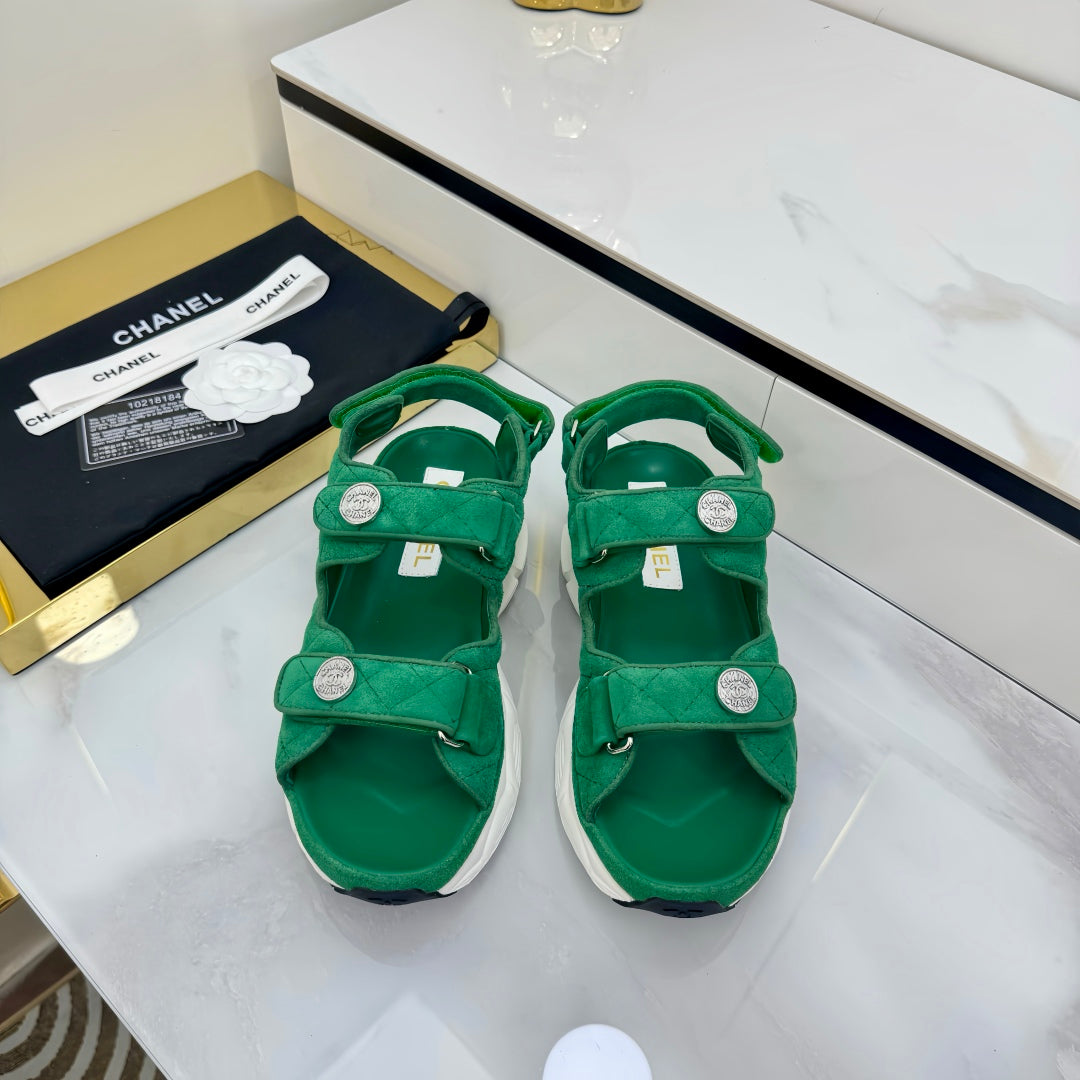 LuxluxHouse Best Quality Chanel Sandals