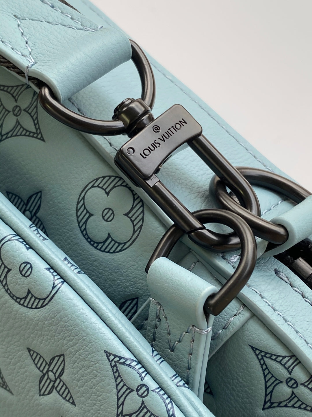 LuxluxHouse Best Quality Bags Louis Vuitton Men