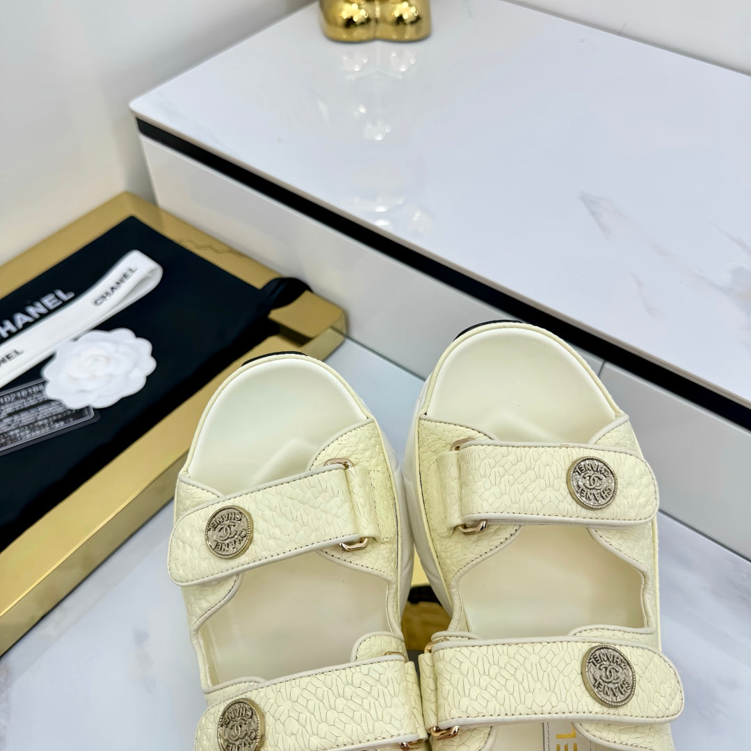 LuxluxHouse Best Quality Chanel Sandals