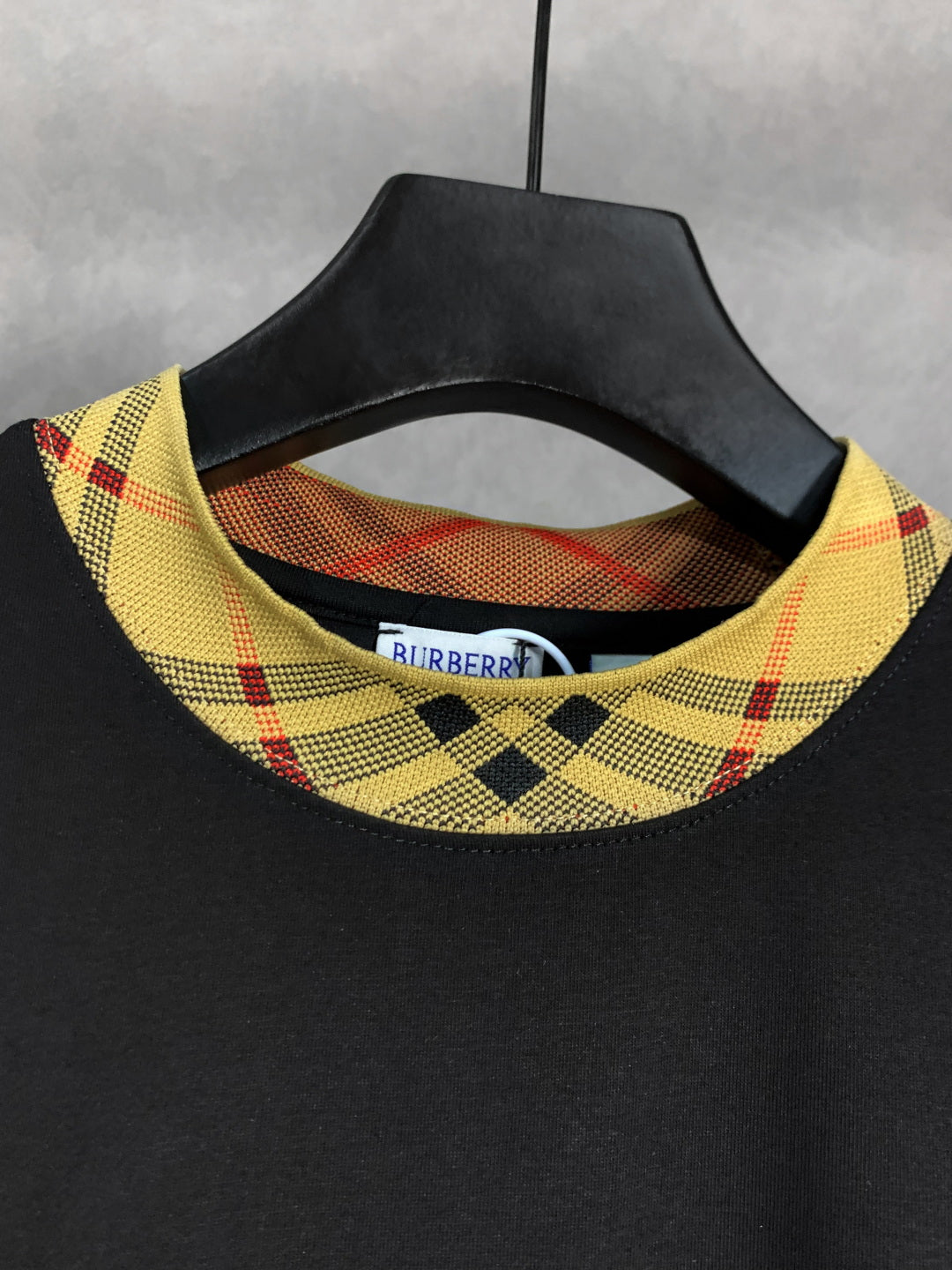 LuxluxHouse Best Quality Clothes Burberry T-shirt