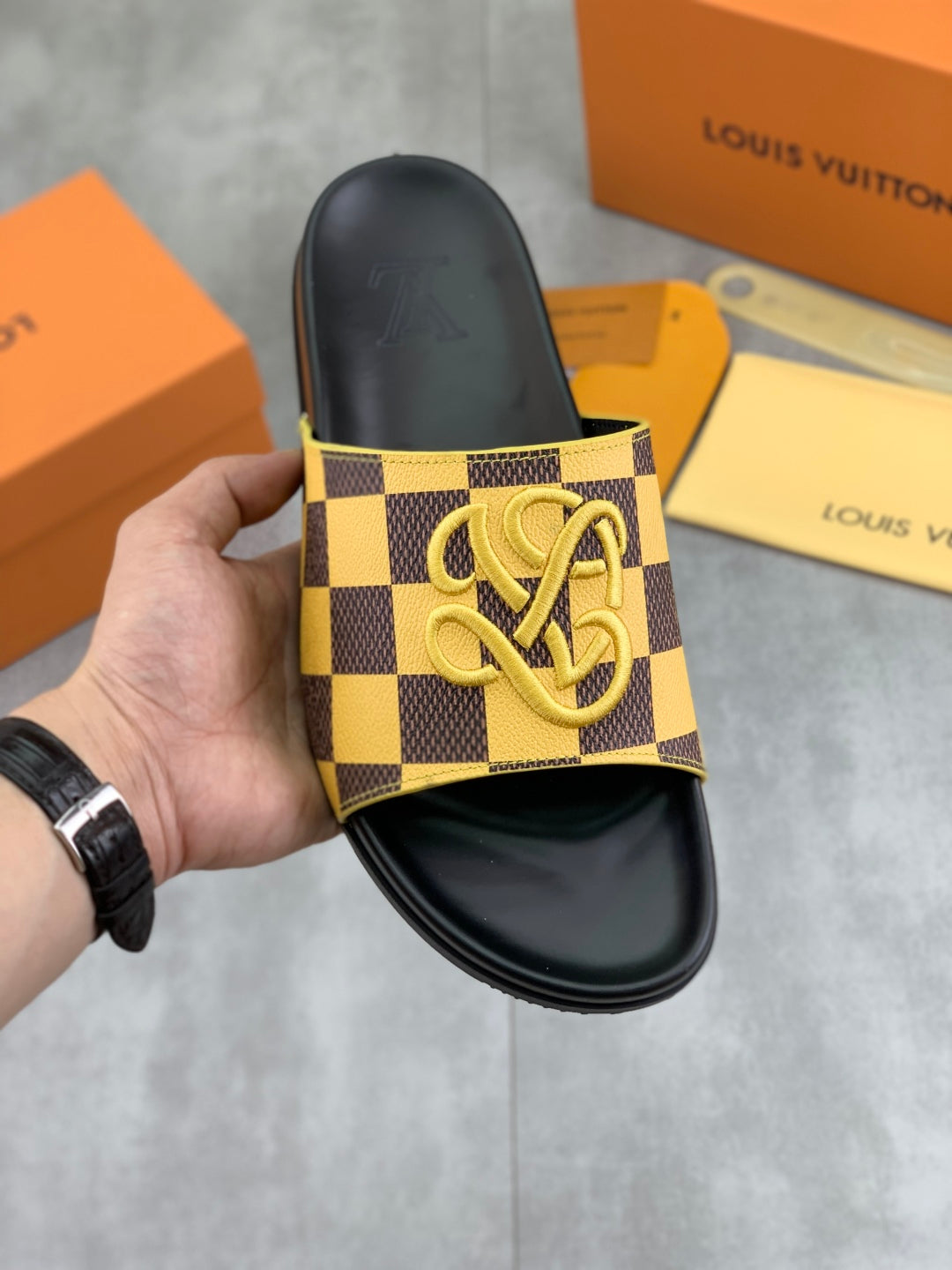 LuxluxHouse Best Quality Sandals Louis Vuitton