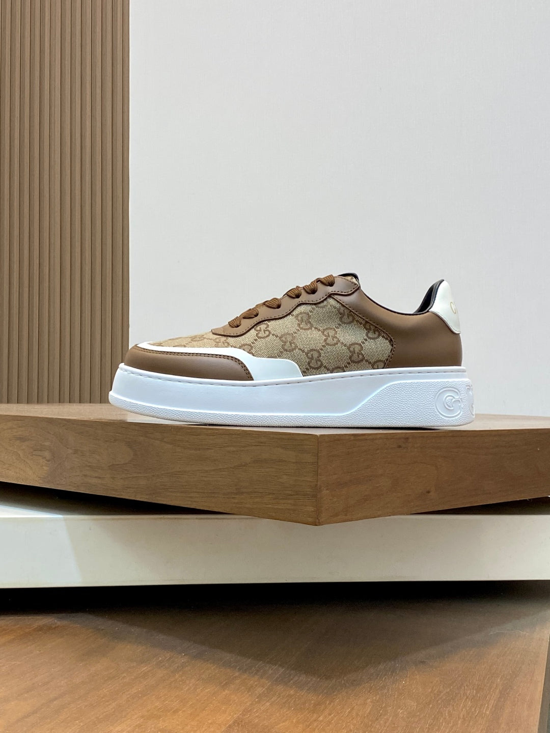 LuxluxHouse Best Quality Shoes Gucci