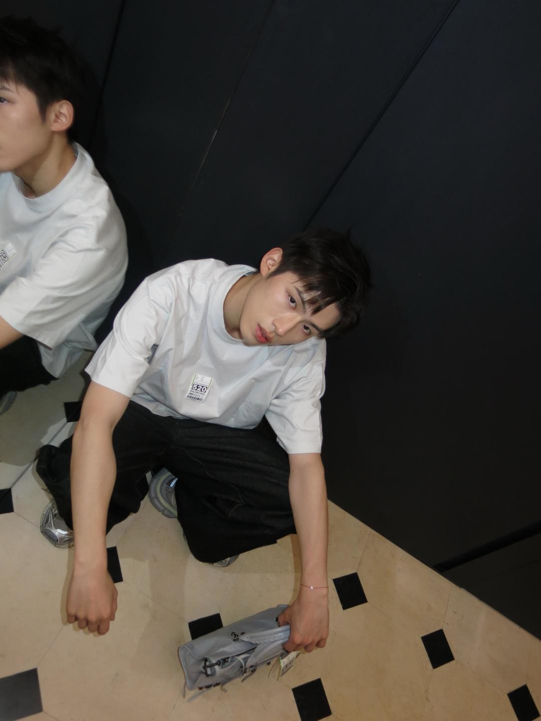 LuxluxHouse Best Quality Clothes Balenciaga T-shirt