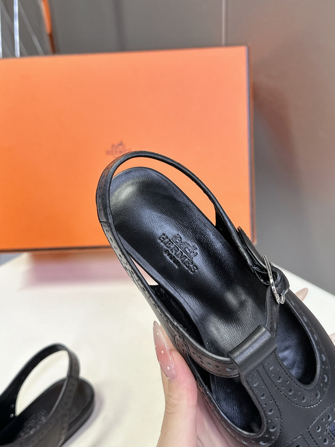 LuxluxHouse Best Quality Women Shoes Hermes