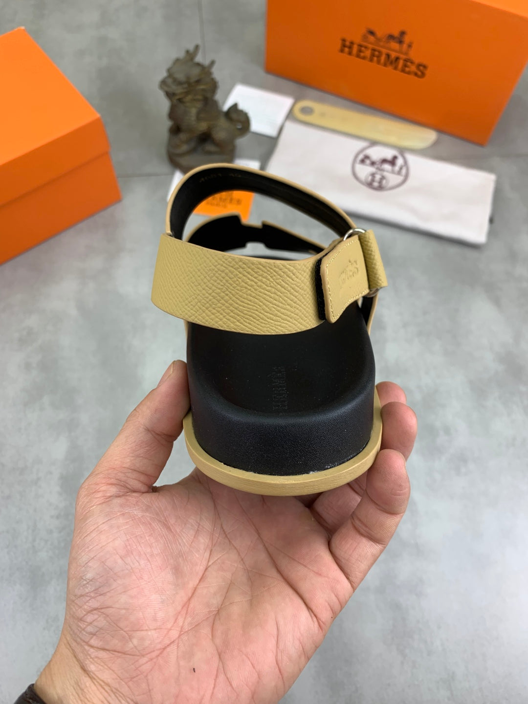 LuxluxHouse Best Quality Sandals Hermes