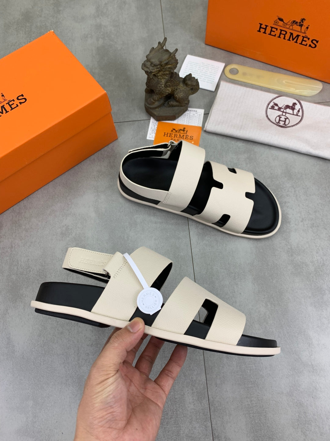 LuxluxHouse Best Quality Sandals Hermes