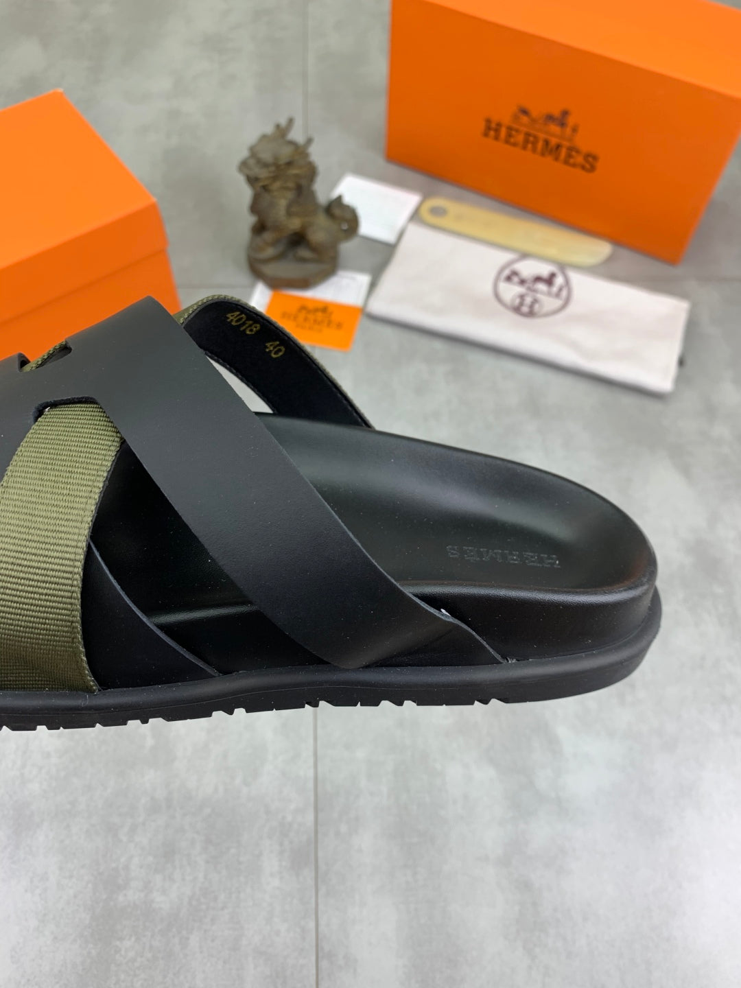 LuxluxHouse Best Quality Sandals Hermes