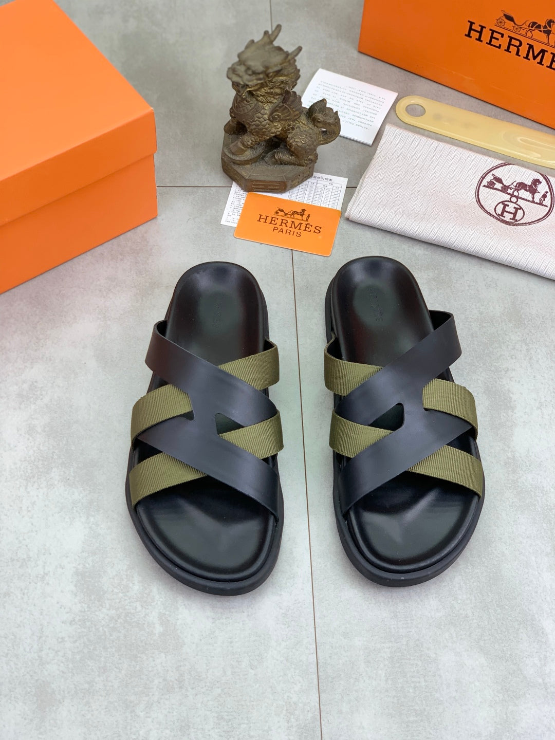 LuxluxHouse Best Quality Sandals Hermes
