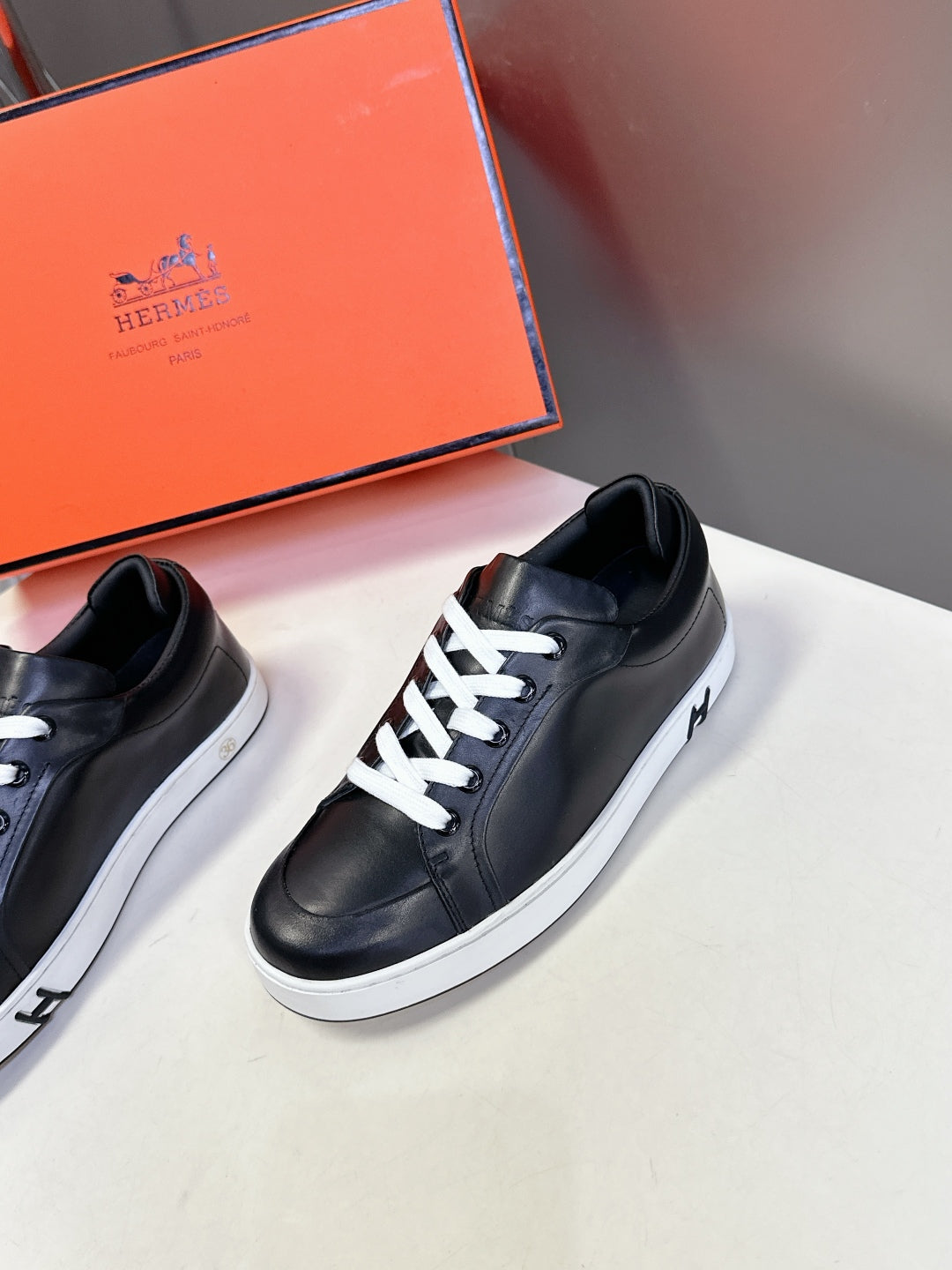 LuxluxHouse Best Quality Women Shoes Hermes