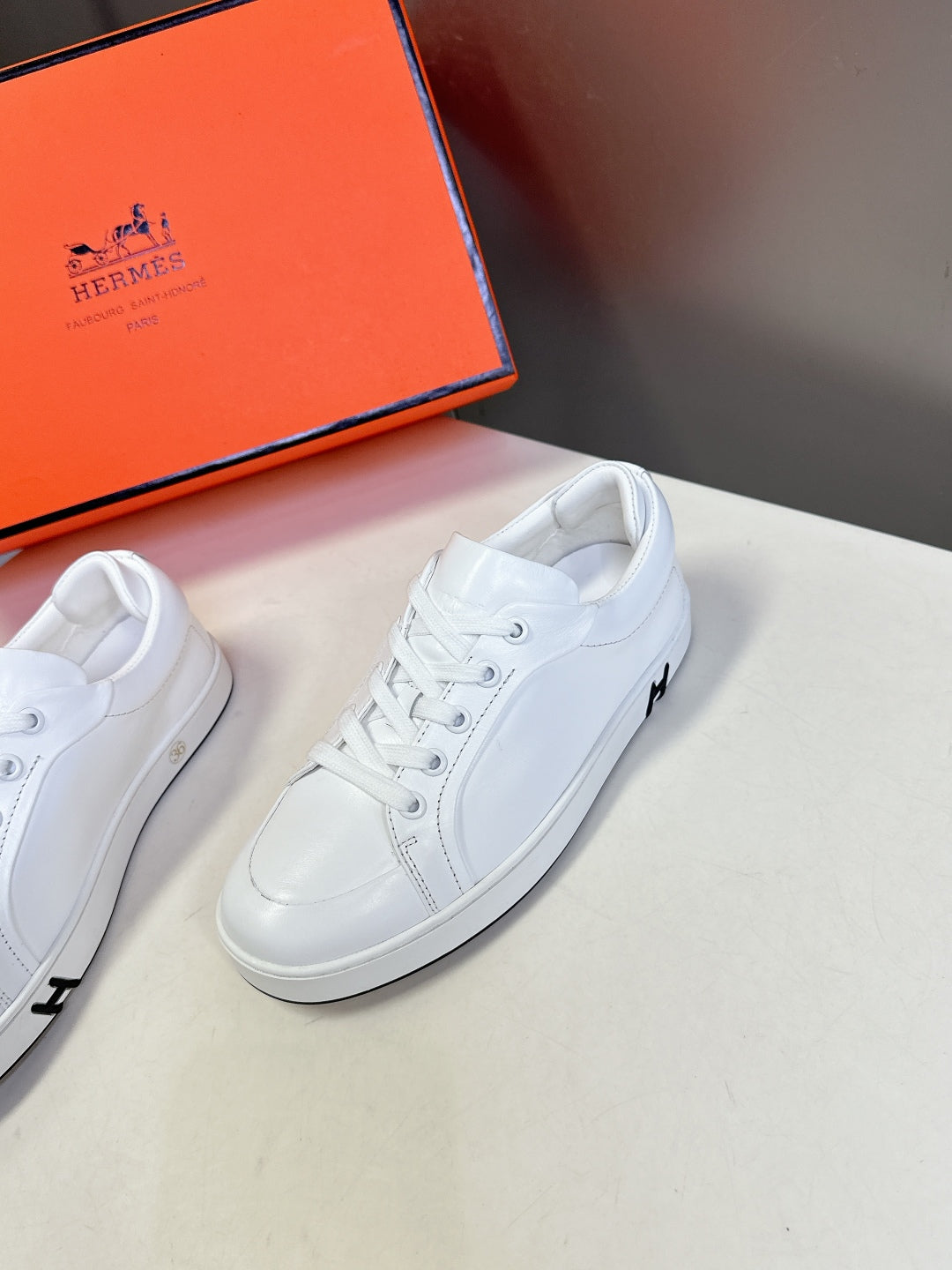 LuxluxHouse Best Quality Women Shoes Hermes
