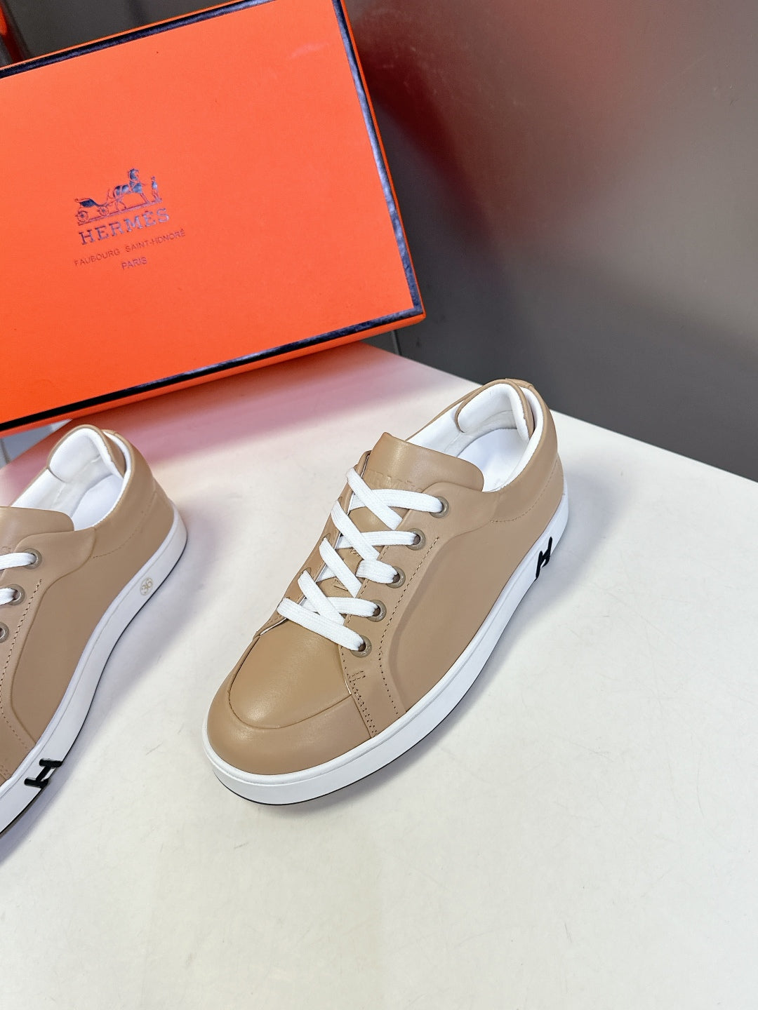 LuxluxHouse Best Quality Women Shoes Hermes