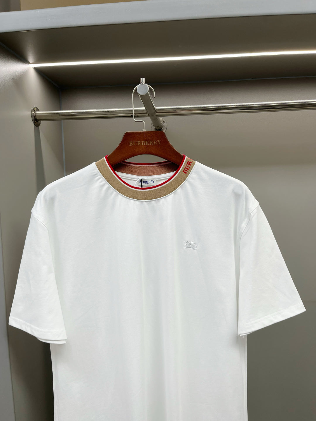 LuxluxHouse Best Quality Clothes Burberry T-shirt