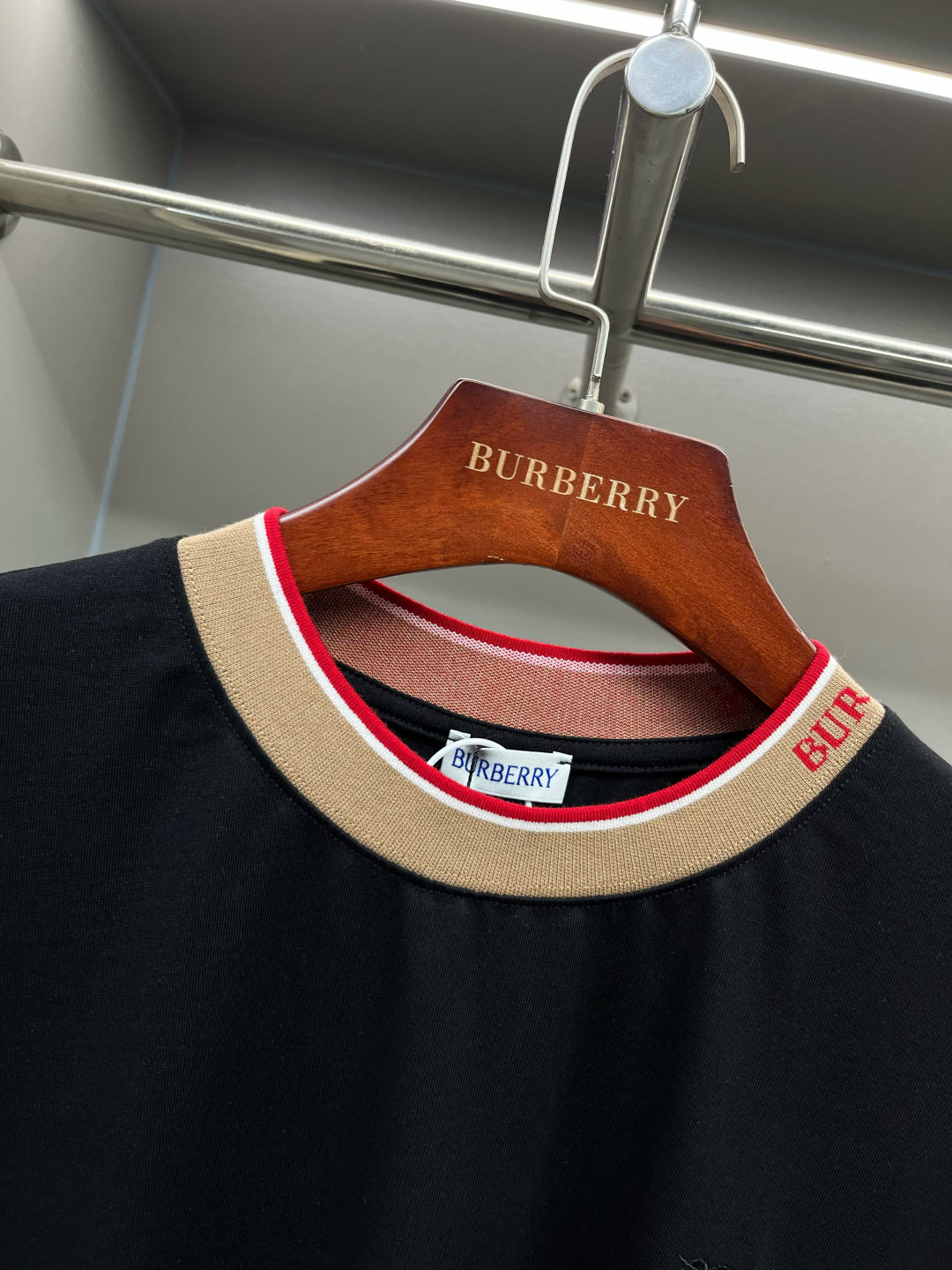 LuxluxHouse Best Quality Clothes Burberry T-shirt