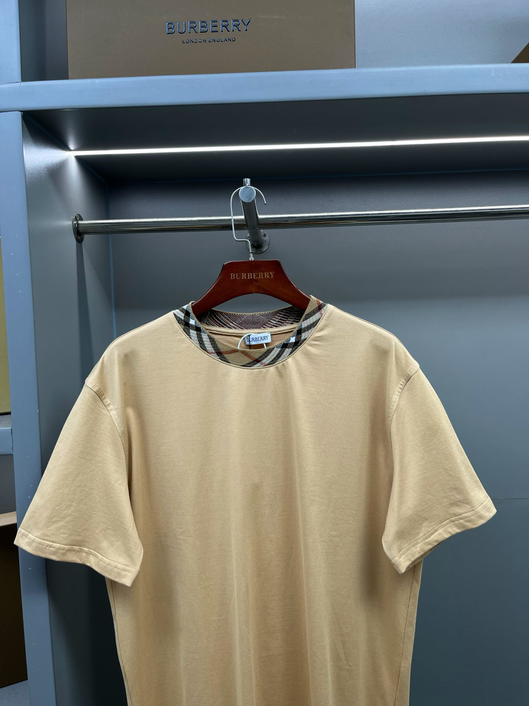 LuxluxHouse Best Quality Clothes Burberry T-shirt