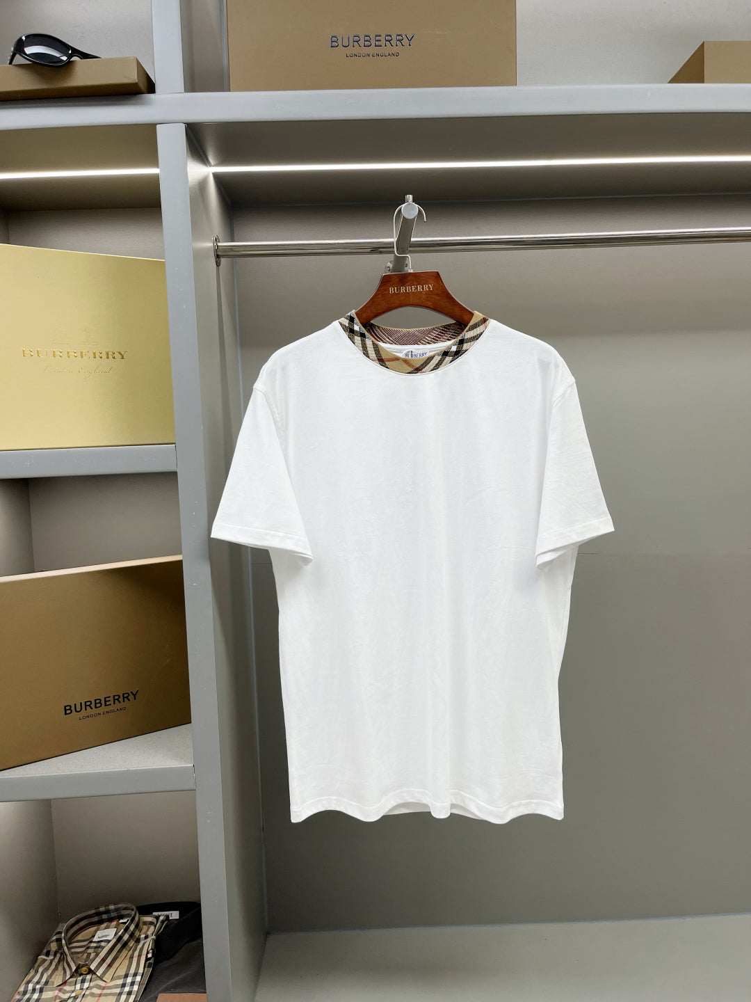 LuxluxHouse Best Quality Clothes Burberry T-shirt