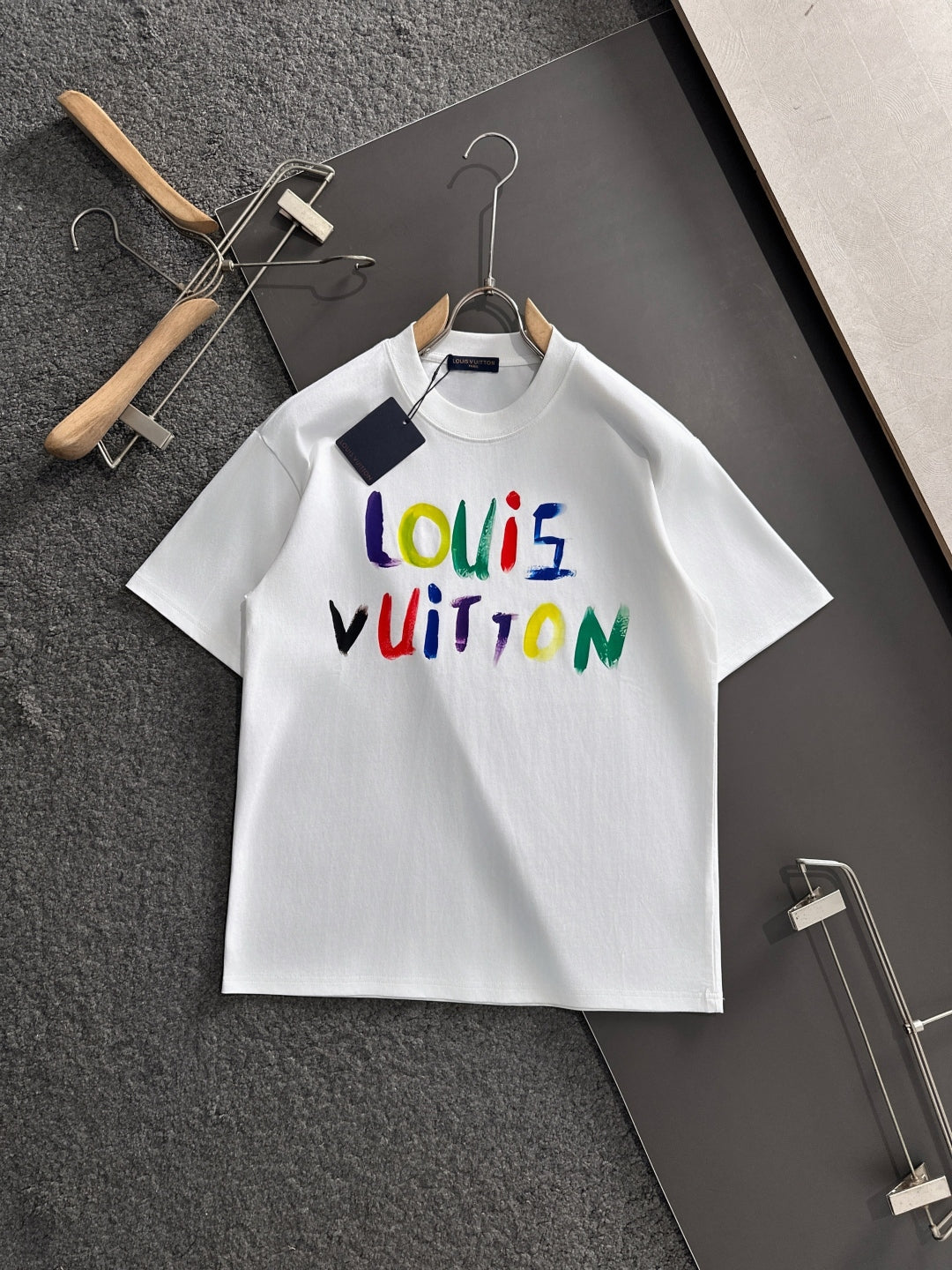 LuxluxHouse Best Quality Clothes T-shirt Louis Vuitton