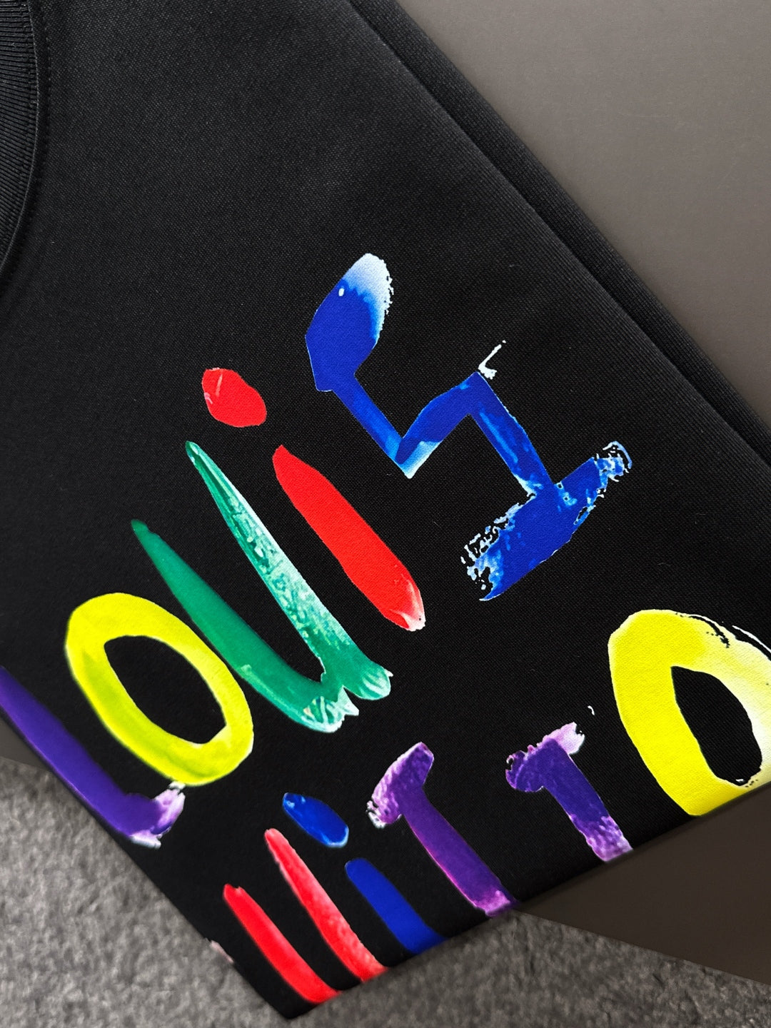 LuxluxHouse Best Quality Clothes T-shirt Louis Vuitton