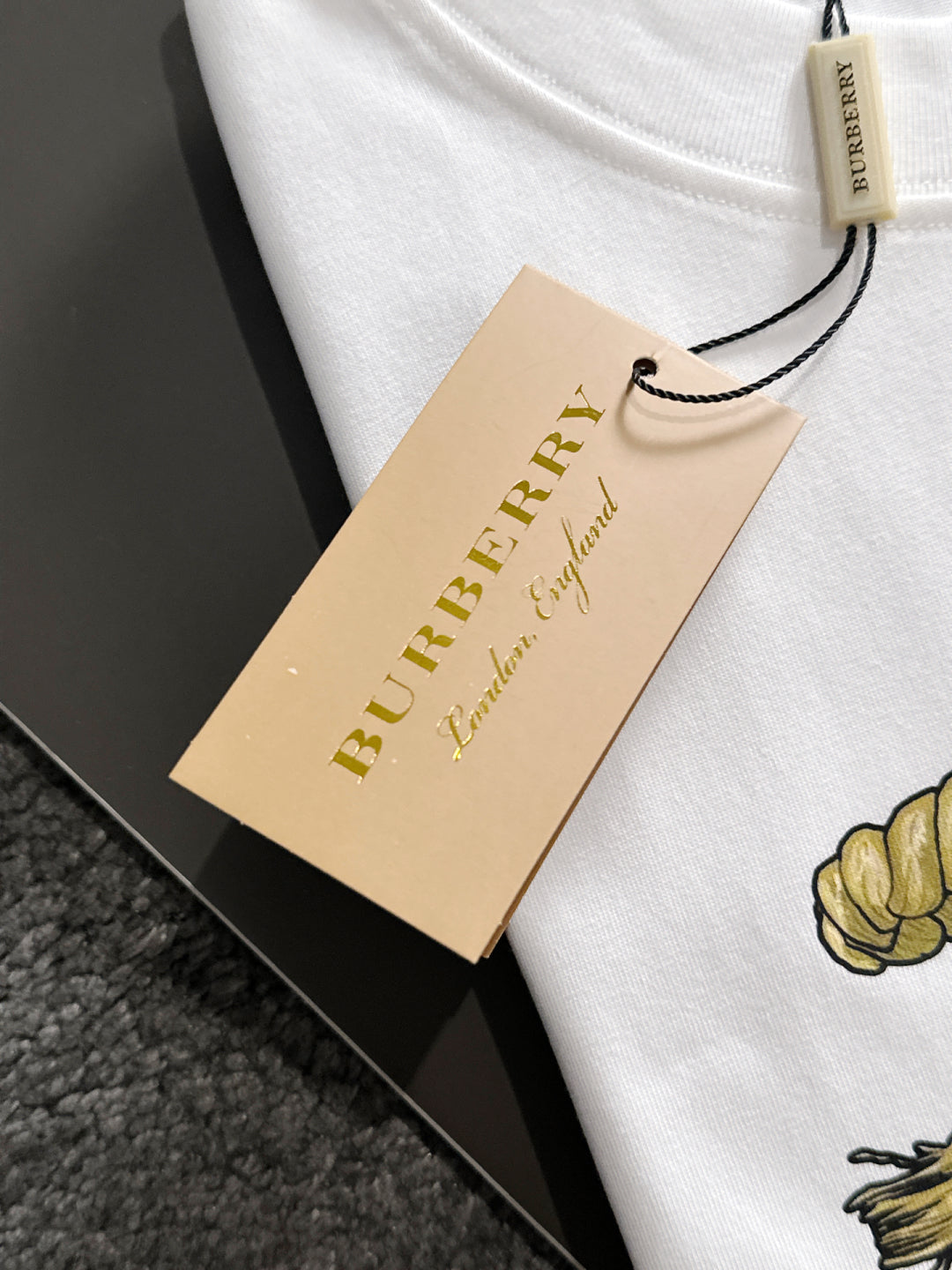 LuxluxHouse Best Quality Clothes Burberry T-shirt