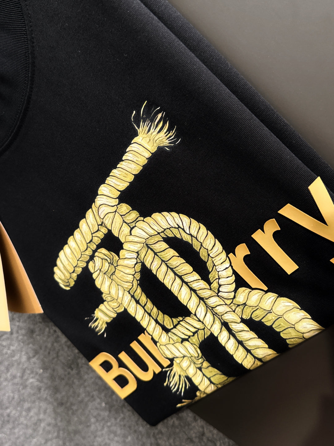 LuxluxHouse Best Quality Clothes Burberry T-shirt