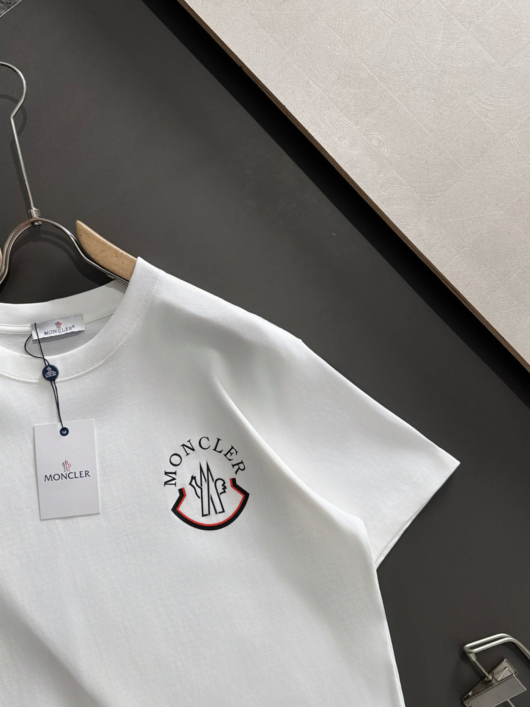 LuxluxHouse Best Quality Clothes T-shirt Moncler