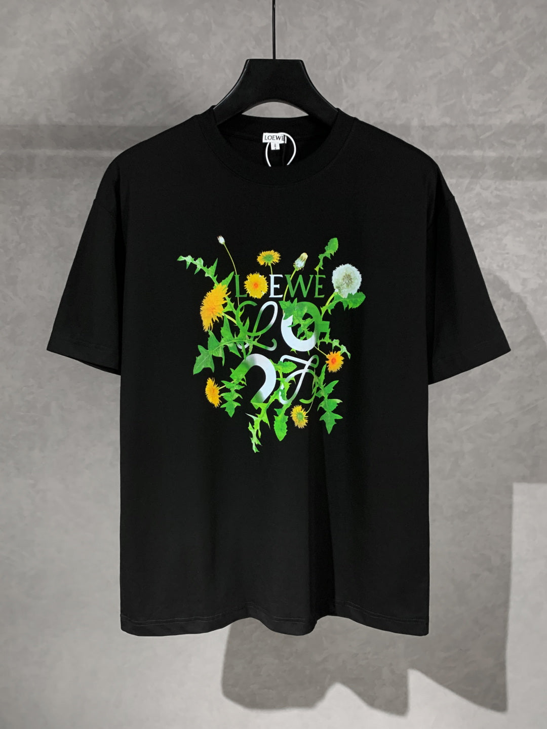 LuxluxHouse Best Quality Clothes T-shirt Loewe