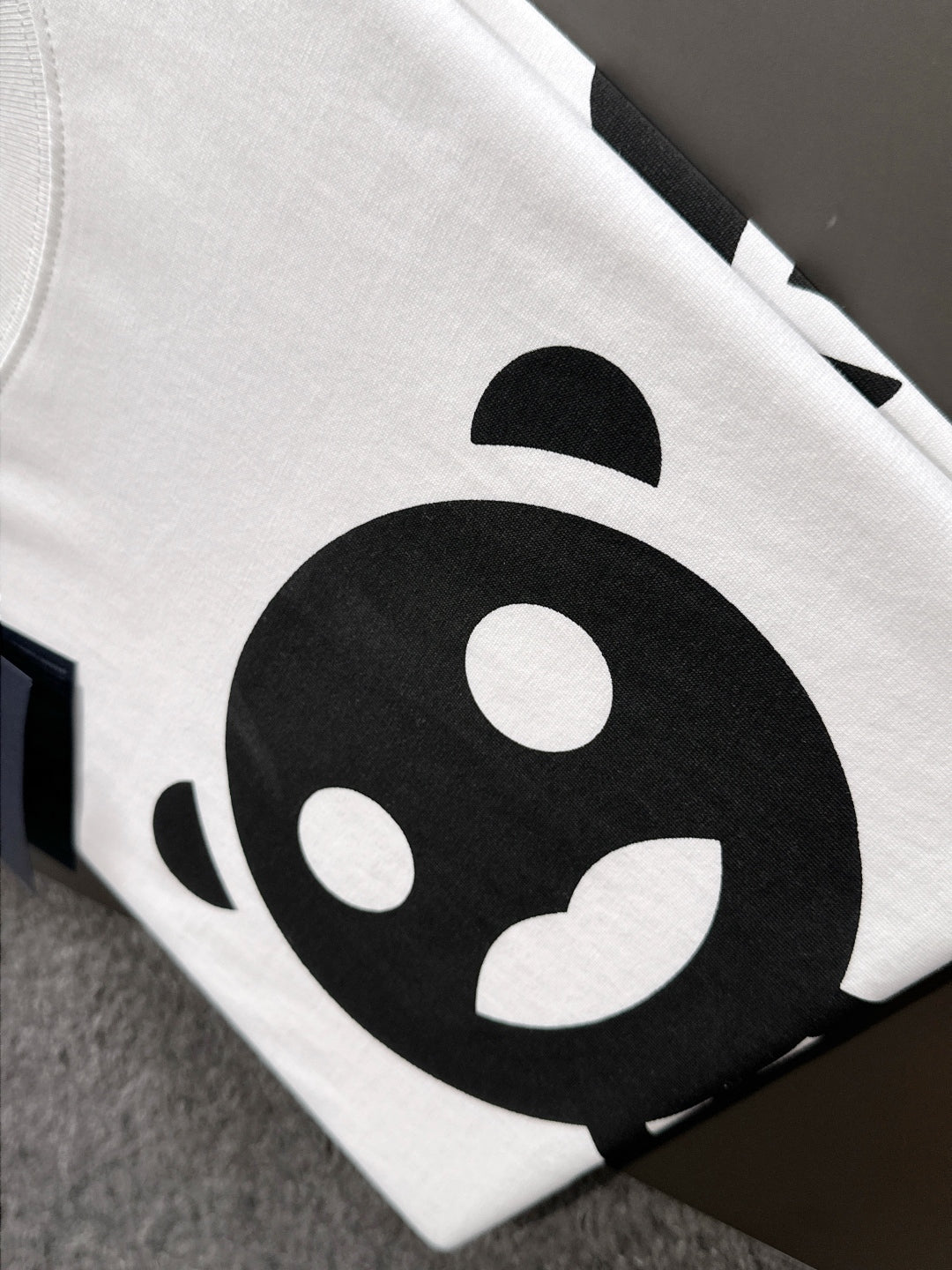 LuxluxHouse Best Quality Clothes T-shirt Prada