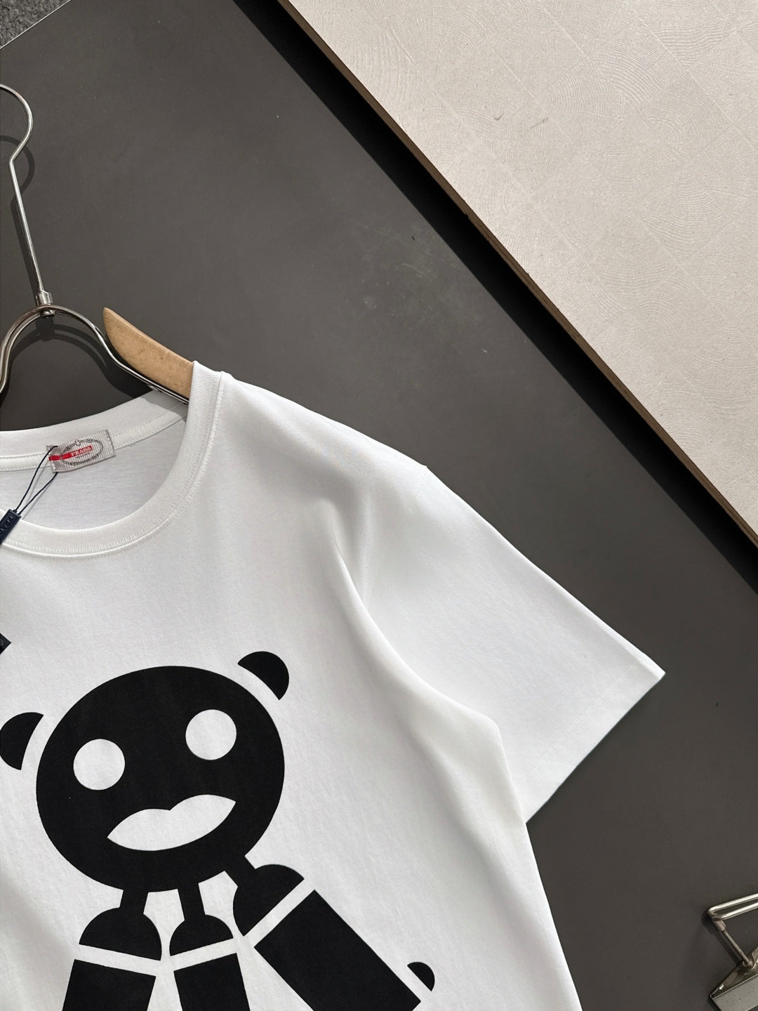 LuxluxHouse Best Quality Clothes T-shirt Prada