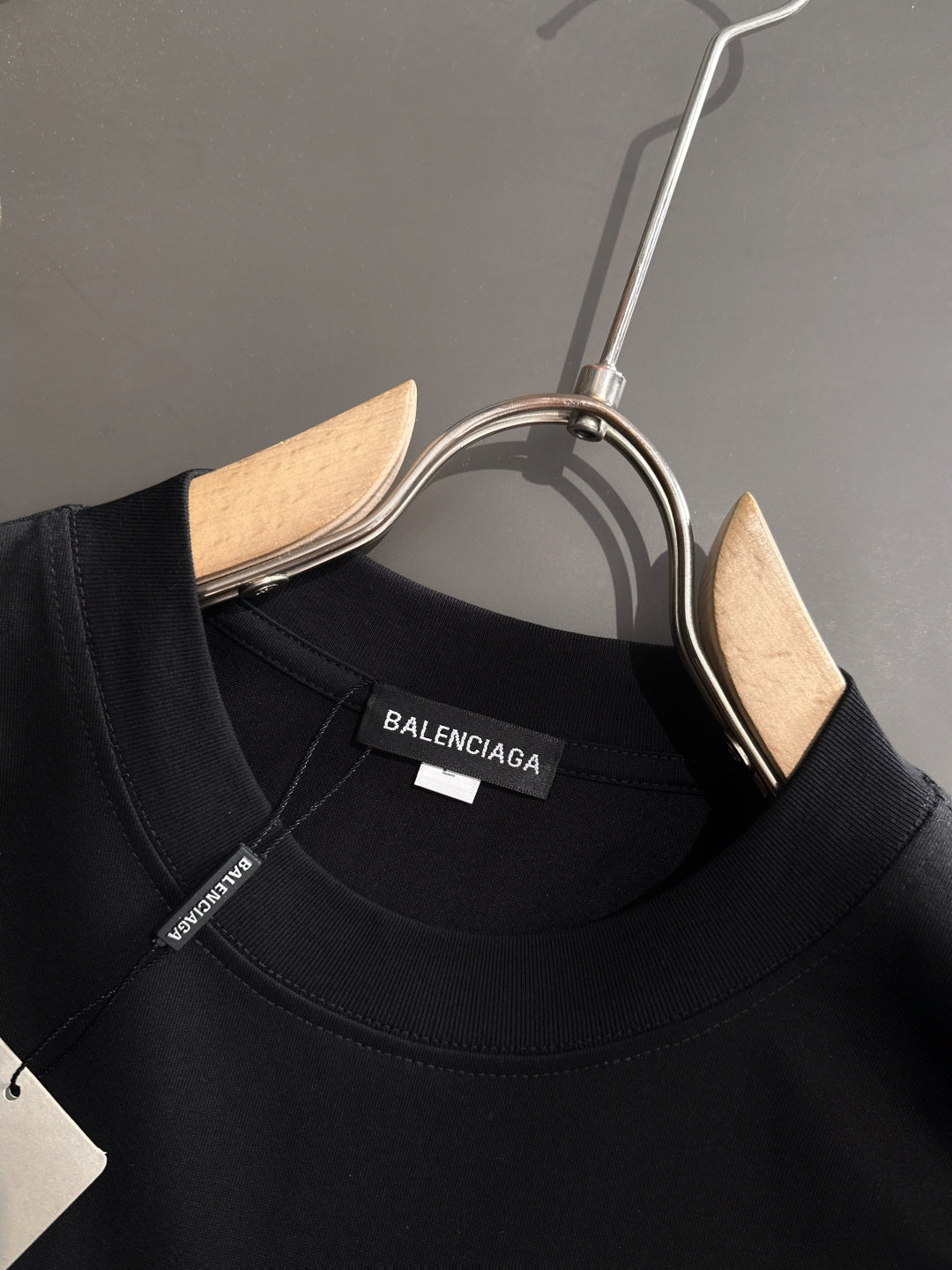 LuxluxHouse Best Quality Clothes Balenciaga T-shirt