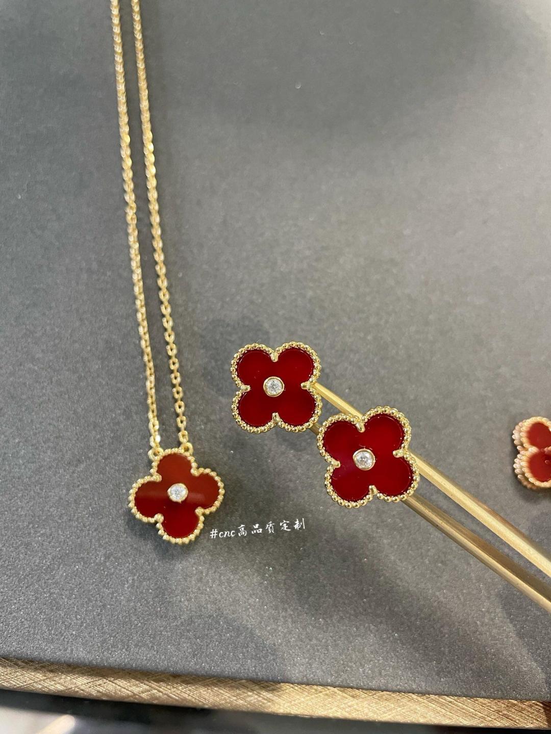 LuxluxHouse Best Quality Accessories Van Cleef & Arpels